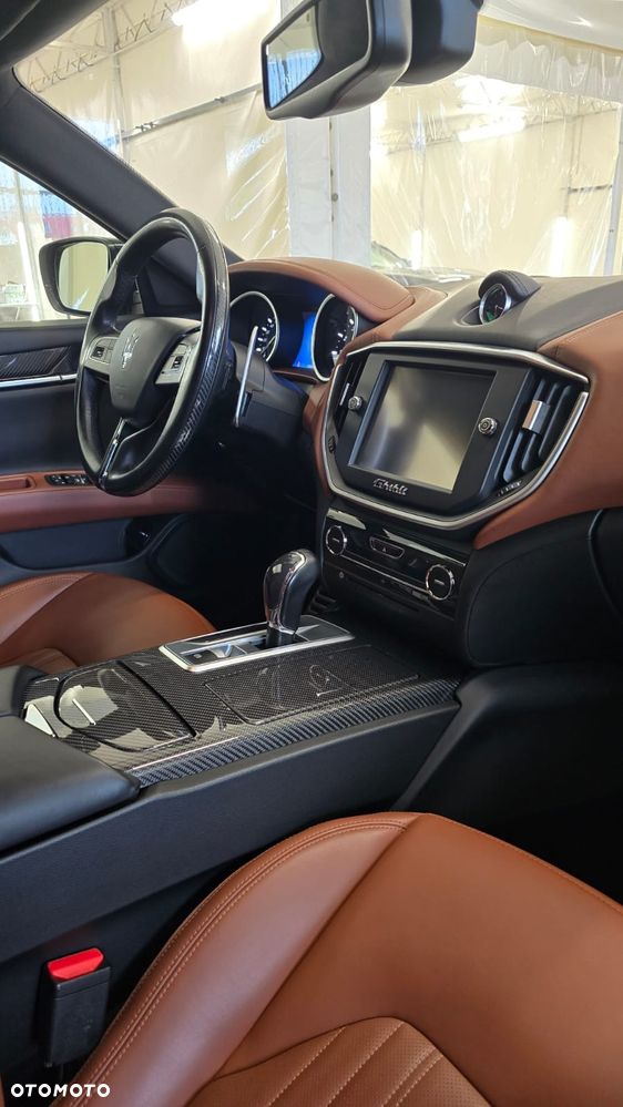 Maserati Ghibli S Q4 - 10