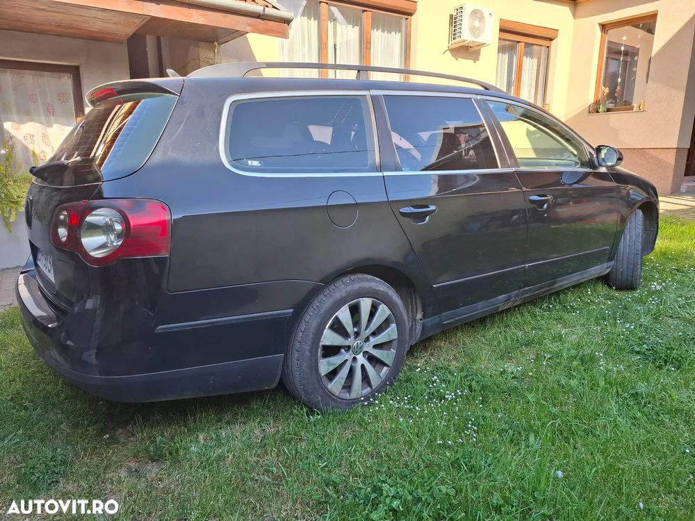 Volkswagen Passat - 11