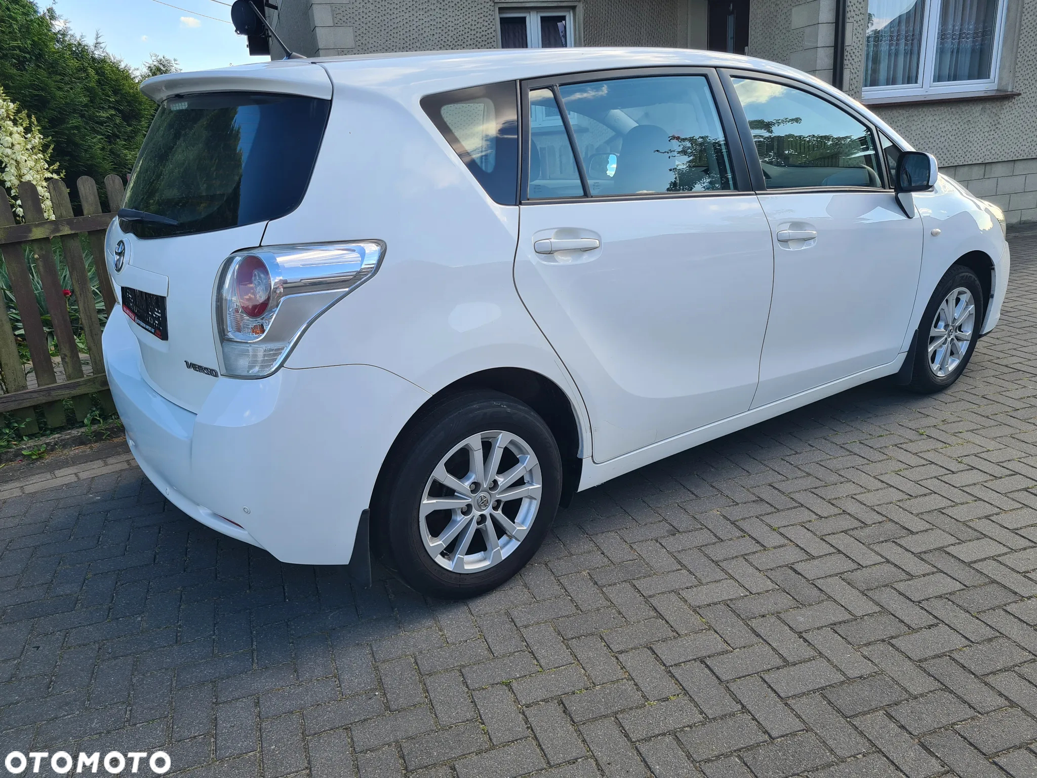 Toyota Verso 1.6 5-Sitzer Comfort - 3