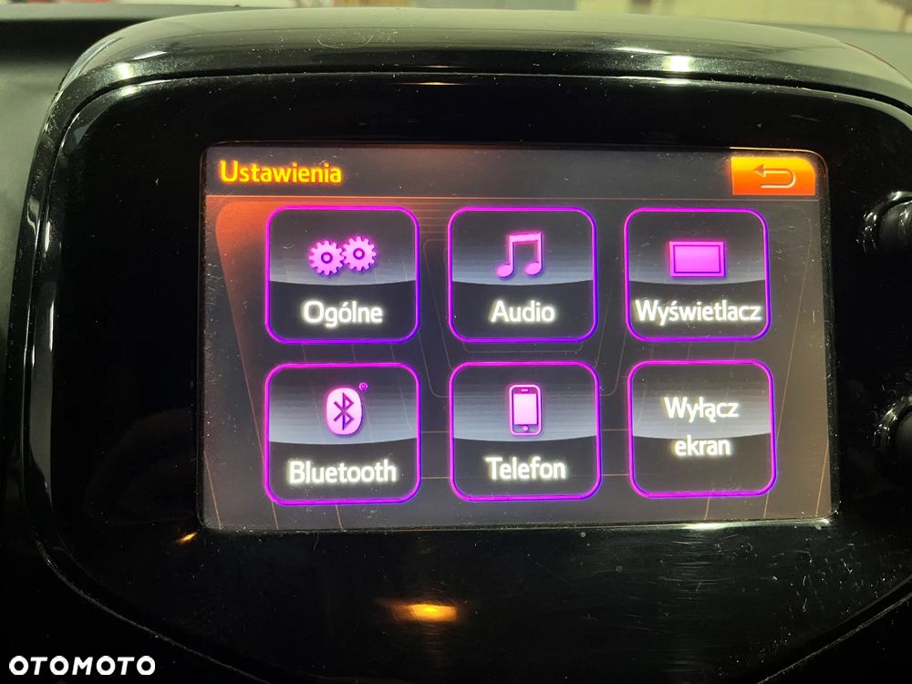 Toyota Aygo x-play Edition S+ - 29