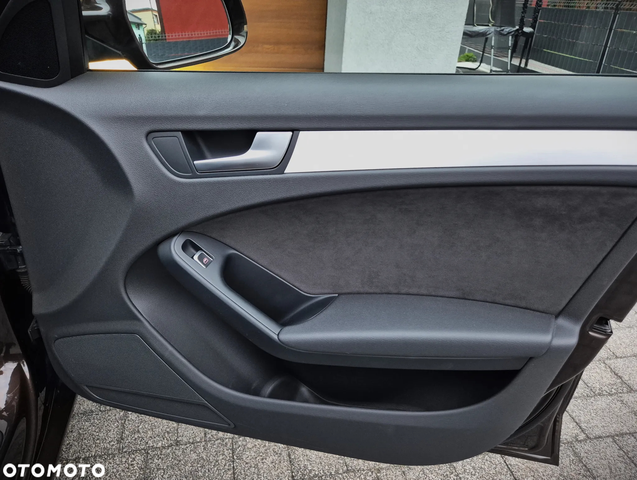 Audi A4 Avant 2.0 TDI DPF S line Sportpaket - 32