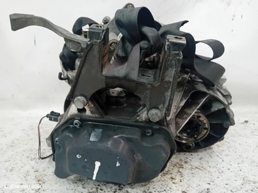 Caixa de velocidades manual VOLKSWAGEN Polo (9N) - 2