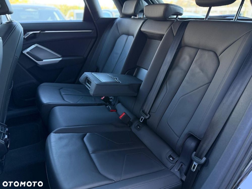 Audi Q3 40 TDI Quattro Advanced S tronic - 32