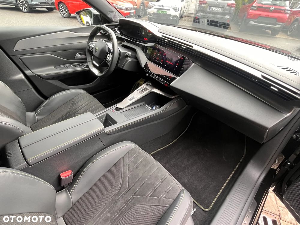 Peugeot 308 1.2 PureTech GT S&S EAT8 - 8
