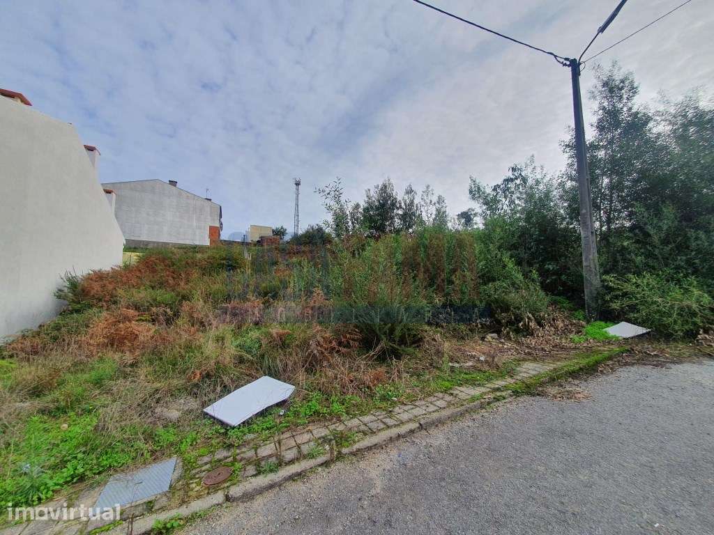 Terreno de construção em São Mamede Coronado - Trofa - Grande imagem: 4/7