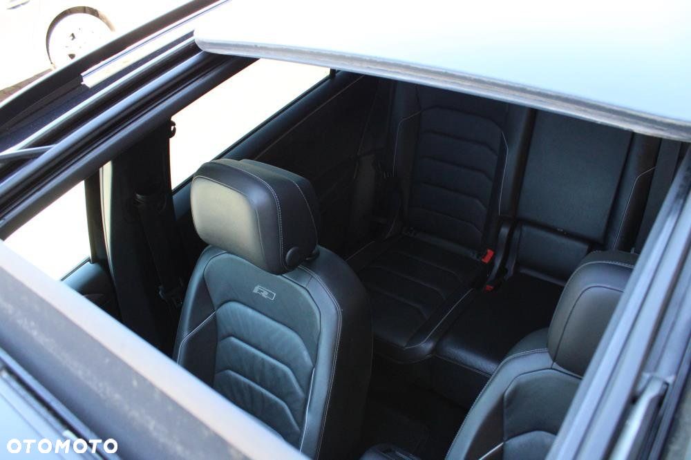 Volkswagen Tiguan Allspace - 36