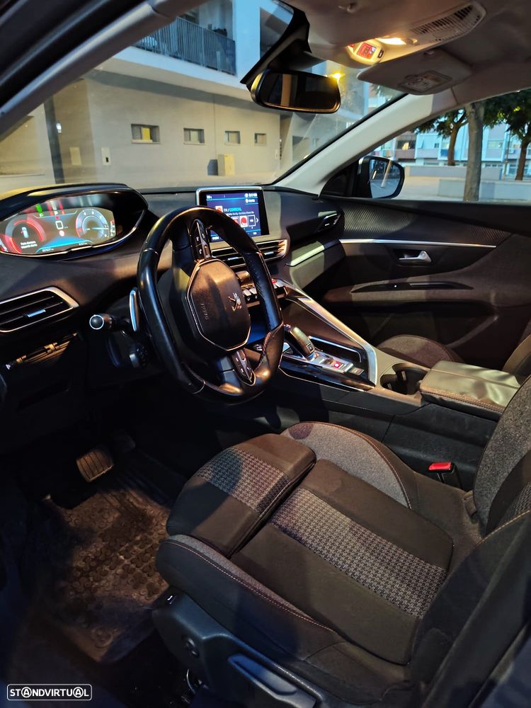 Peugeot 3008 1.6 BlueHDi Allure EAT6 - 11