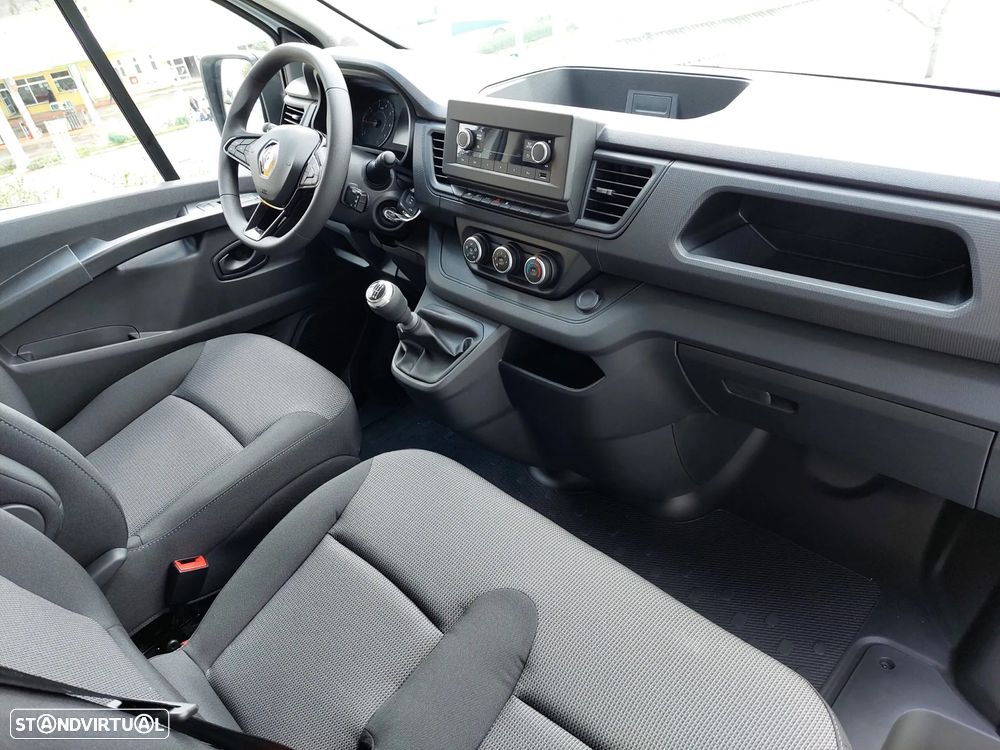 Renault Trafic 2.0 Blue dCi L1H1 - 12
