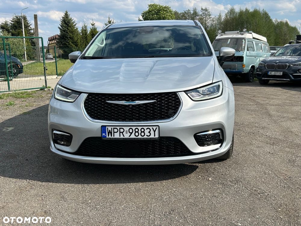 Chrysler Pacifica - 6