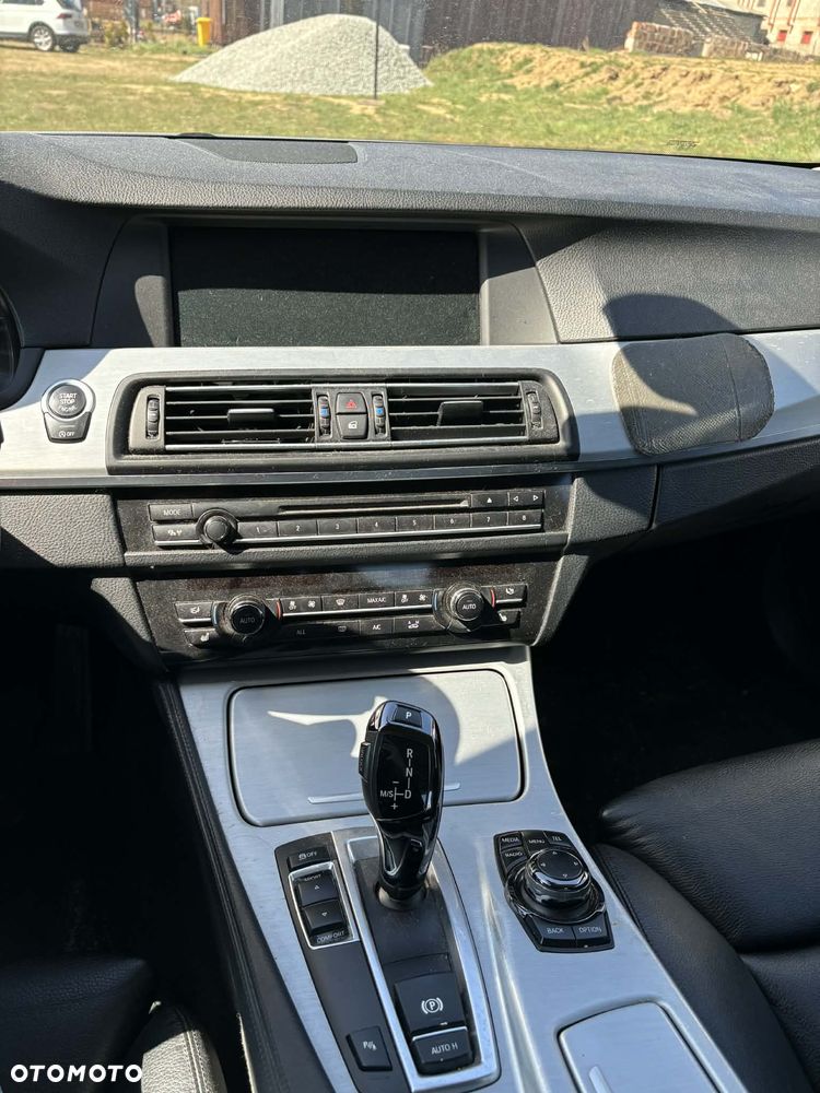 BMW Seria 5 535d Sport-Aut - 3
