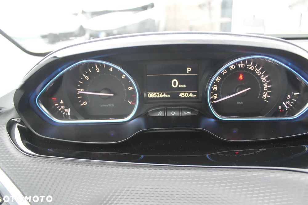 Peugeot 2008 PureTech 110 GPF Stop&Start EAT6 Style - 15