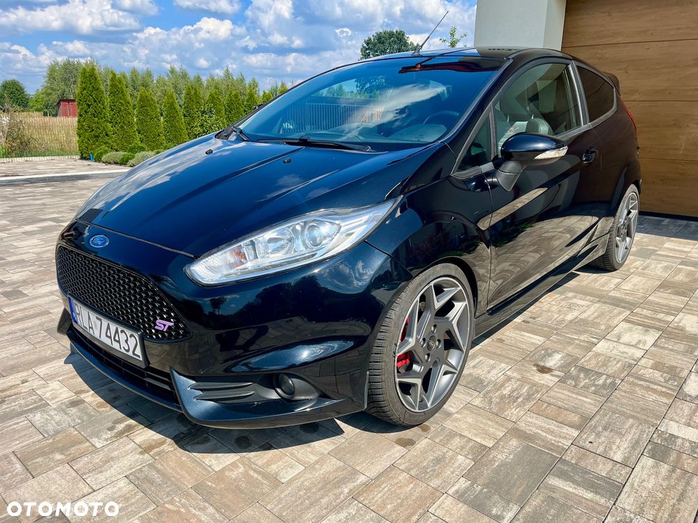 Ford Fiesta 1.6 EcoBoost ST - 1