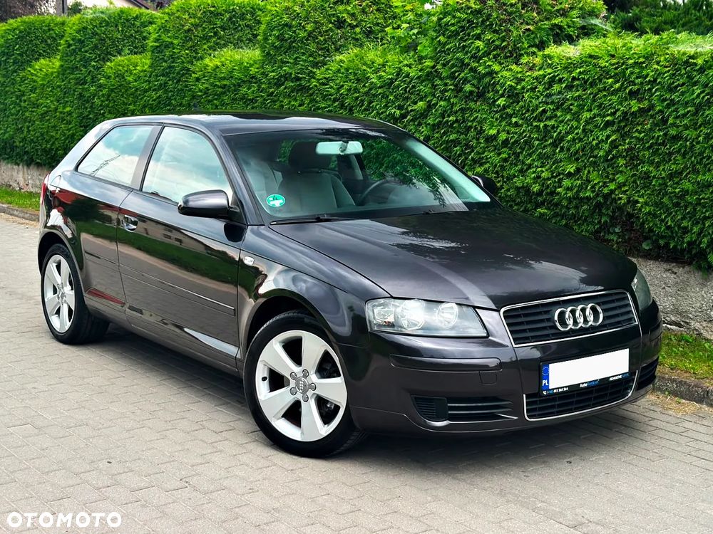 Audi A3 3-drzwiowe 1.6 Attraction - 11
