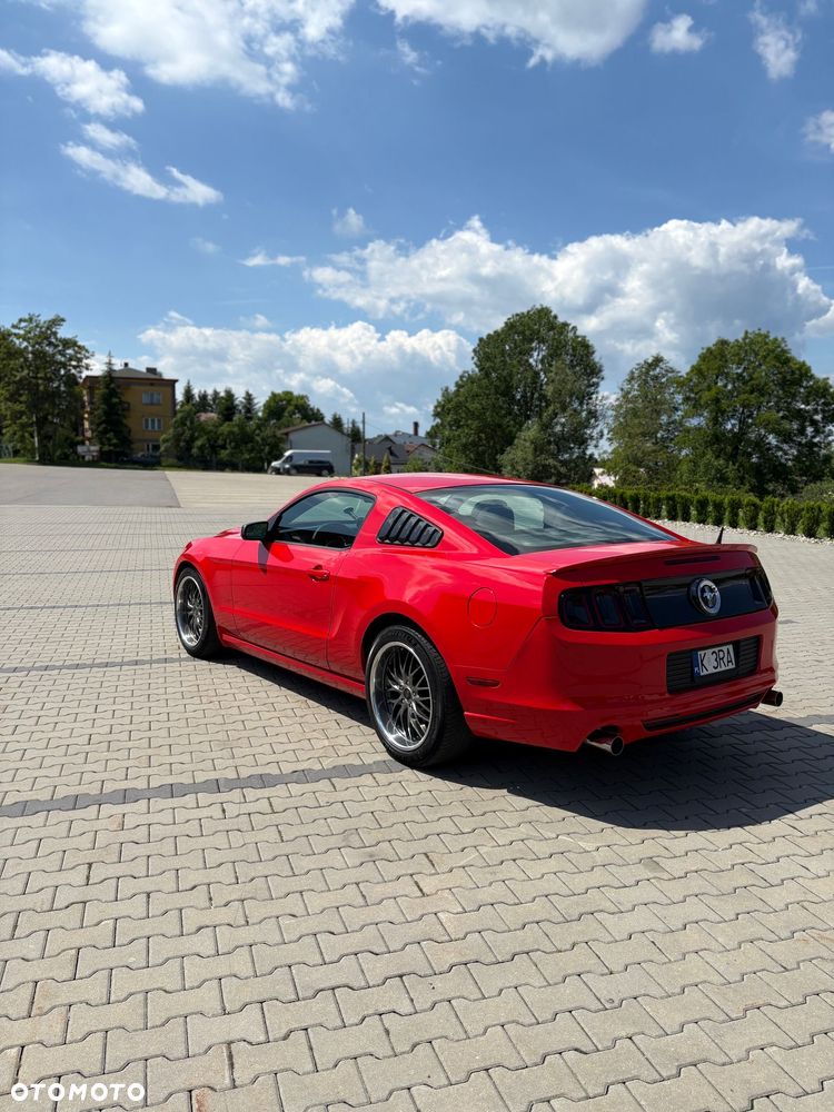 Ford Mustang 3.7 V6 - 10