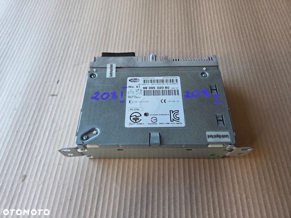 Radio Peugeot 208 - 1