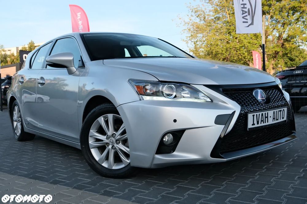 Lexus Ct 200H 2015 photo 4