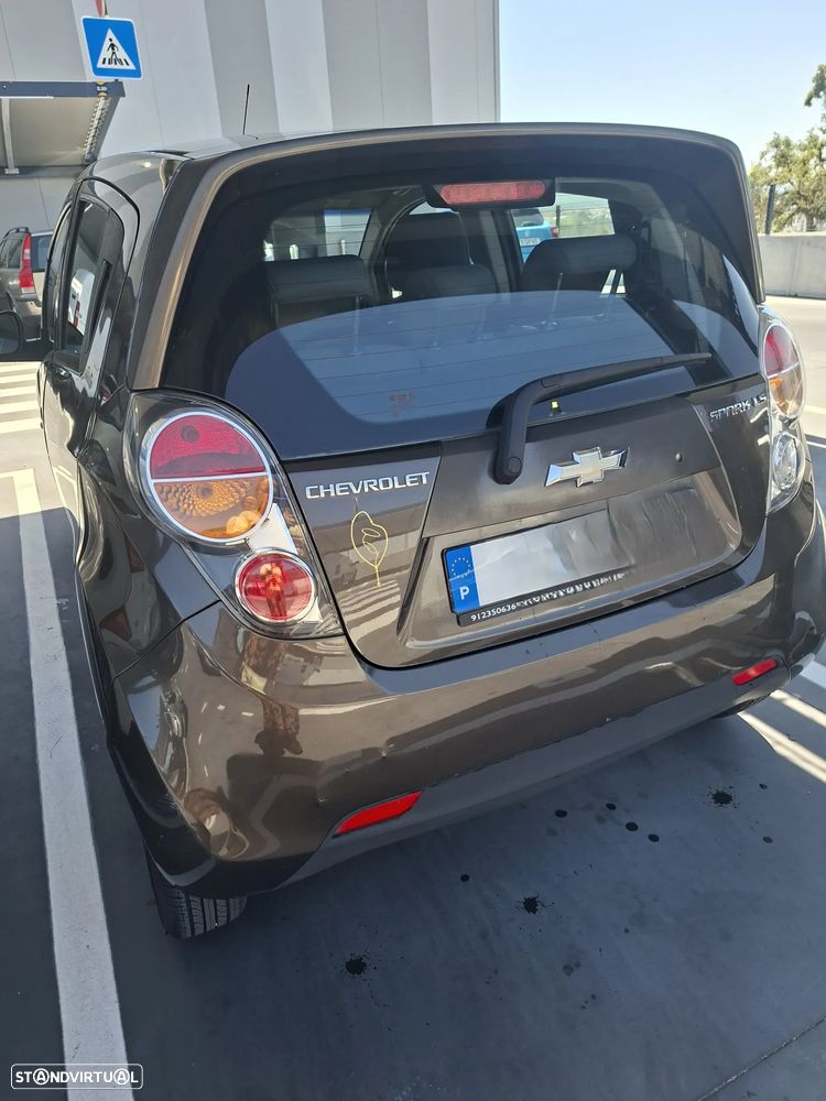 Chevrolet Spark 1.0 LS - 2