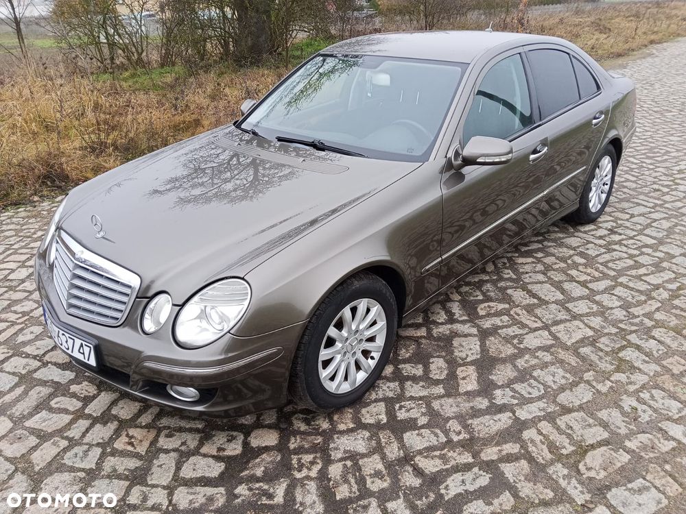 Mercedes-Benz Klasa E 200 CDI Elegance DPF - 5