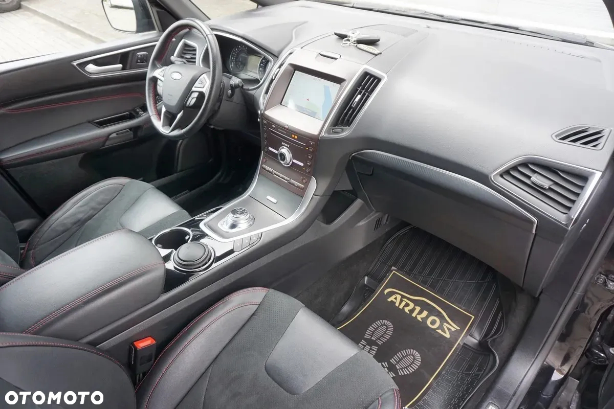 Ford S-Max 2.0 EcoBlue Twin-Turbo ST-Line - 30