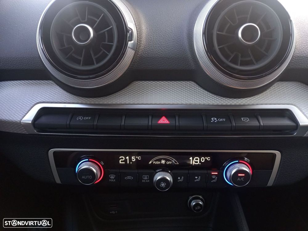 Audi Q2 30 TFSI Advanced - 12