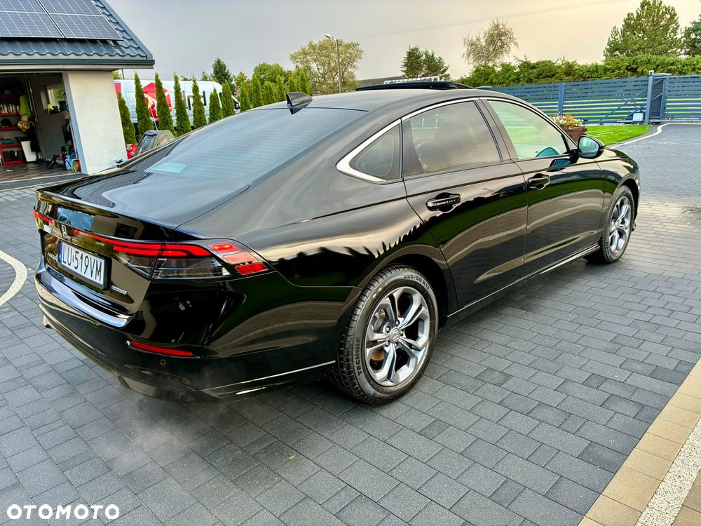 Honda Accord - 4