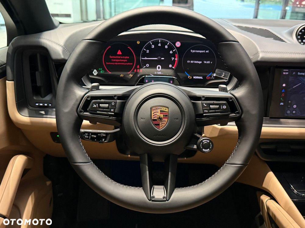 Porsche Cayenne - 30