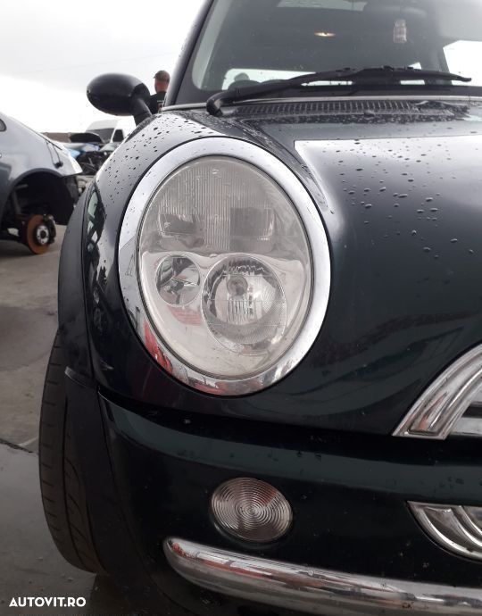 Far dreapta Mini Cooper R53 an 2003 - 1