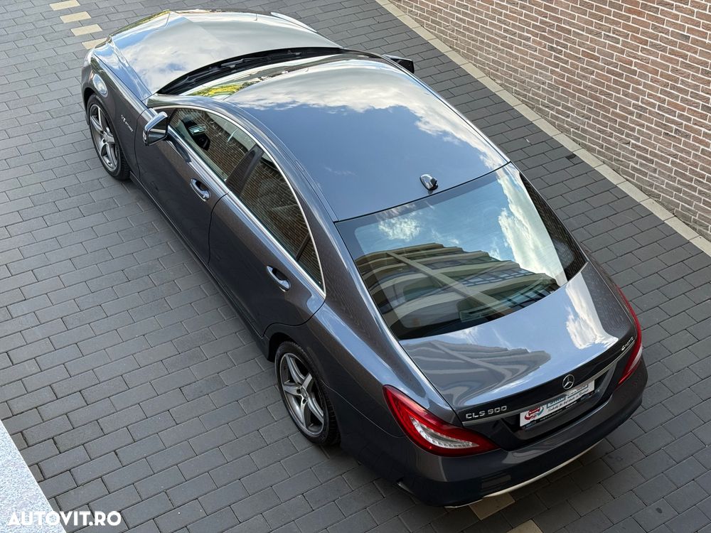 Mercedes-Benz CLS 500 4MATIC Aut - 5