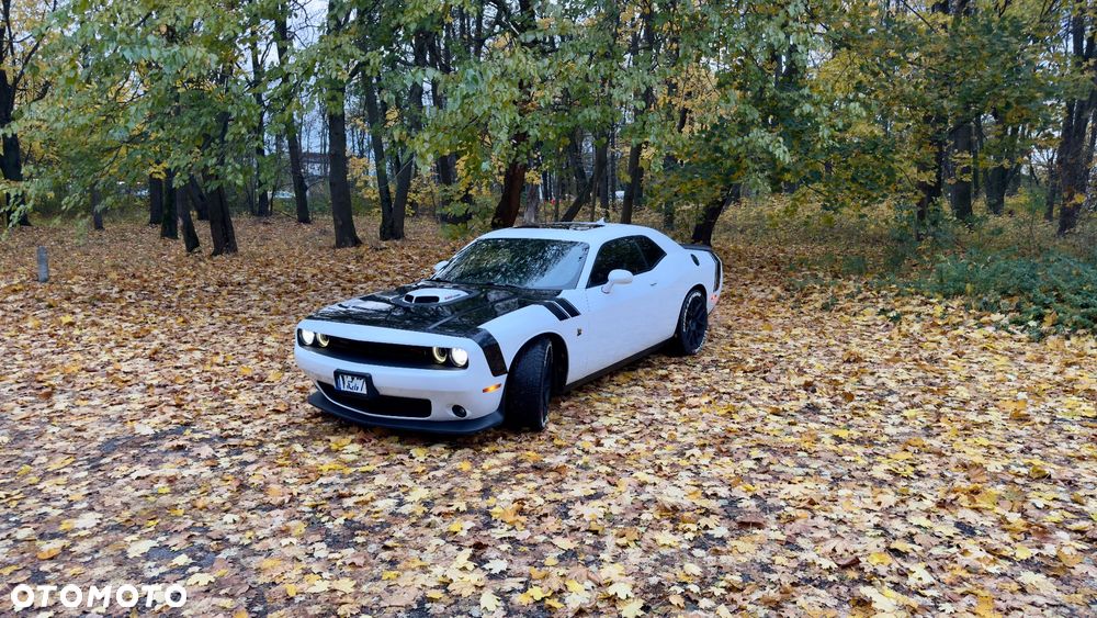 Dodge Challenger Automatik 392 Hemi Scat Pack Shaker - 2