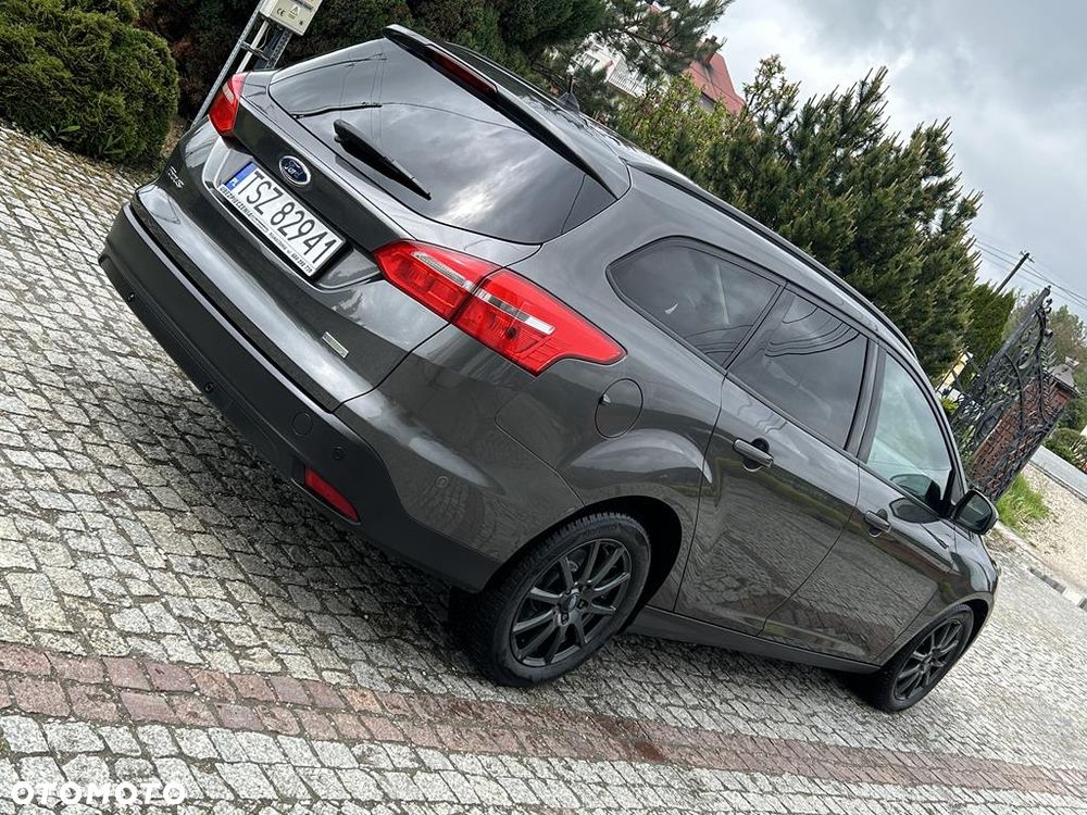 Ford Focus - 17