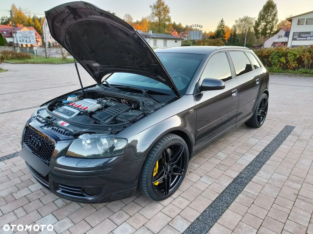 Audi A3 Sportback - 1