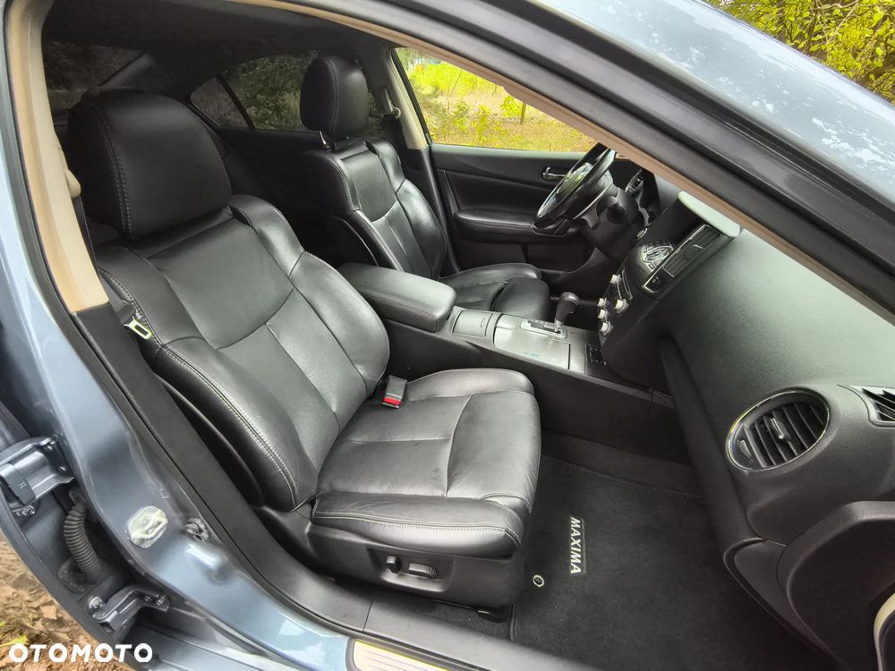Nissan Maxima 3.5 S - 35