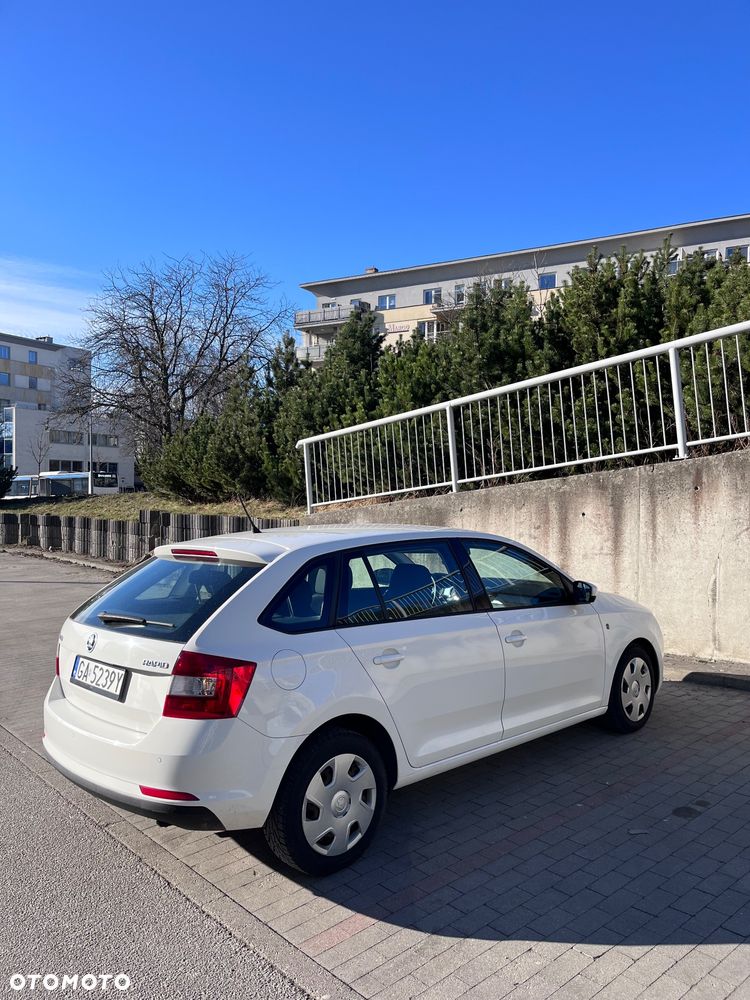 Skoda RAPID Spb 1.2 TSI Ambition - 4