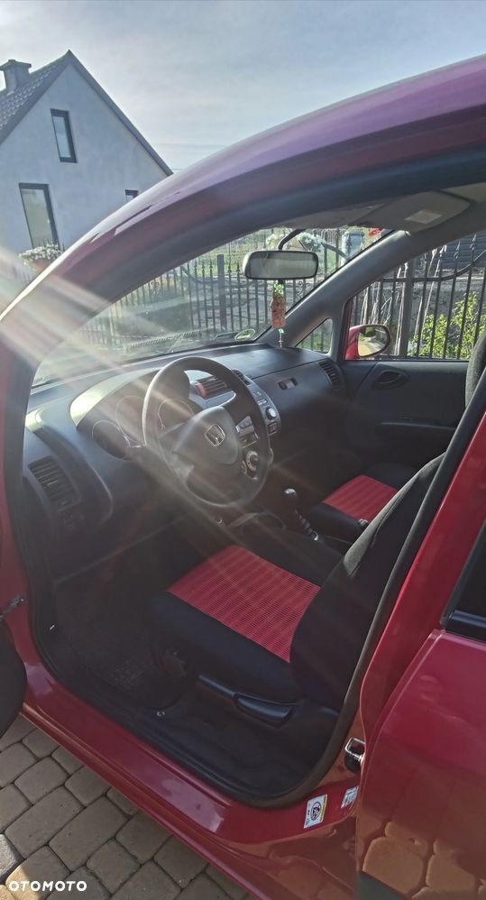 Honda Jazz 1.2 - 16