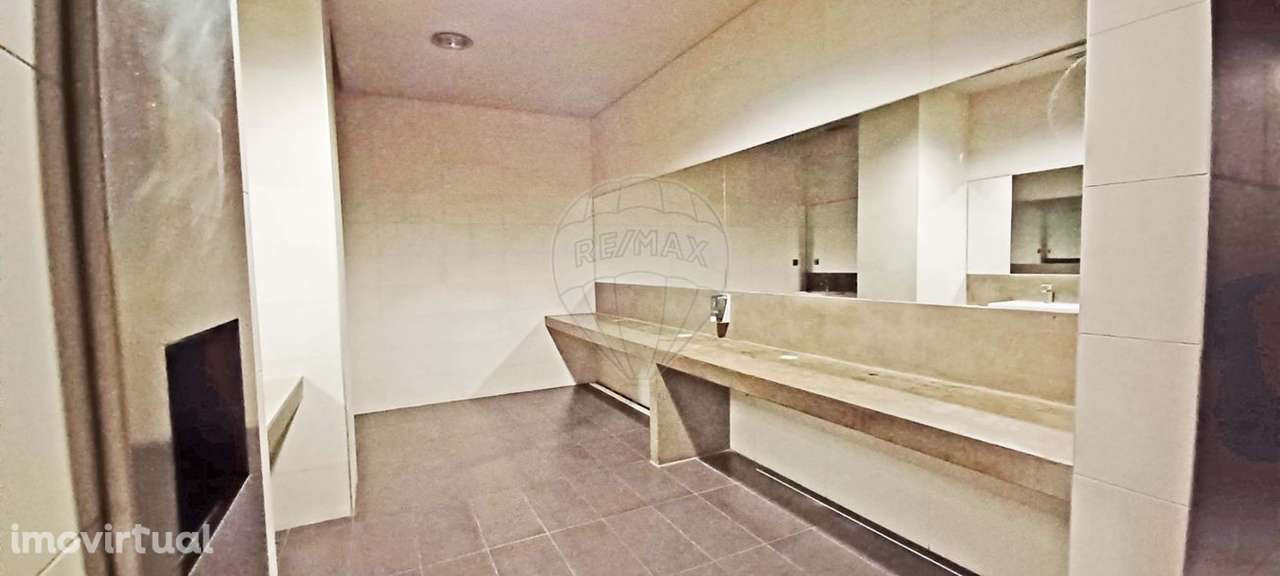 Loja  para arrendamento - Grande imagem: 5/24