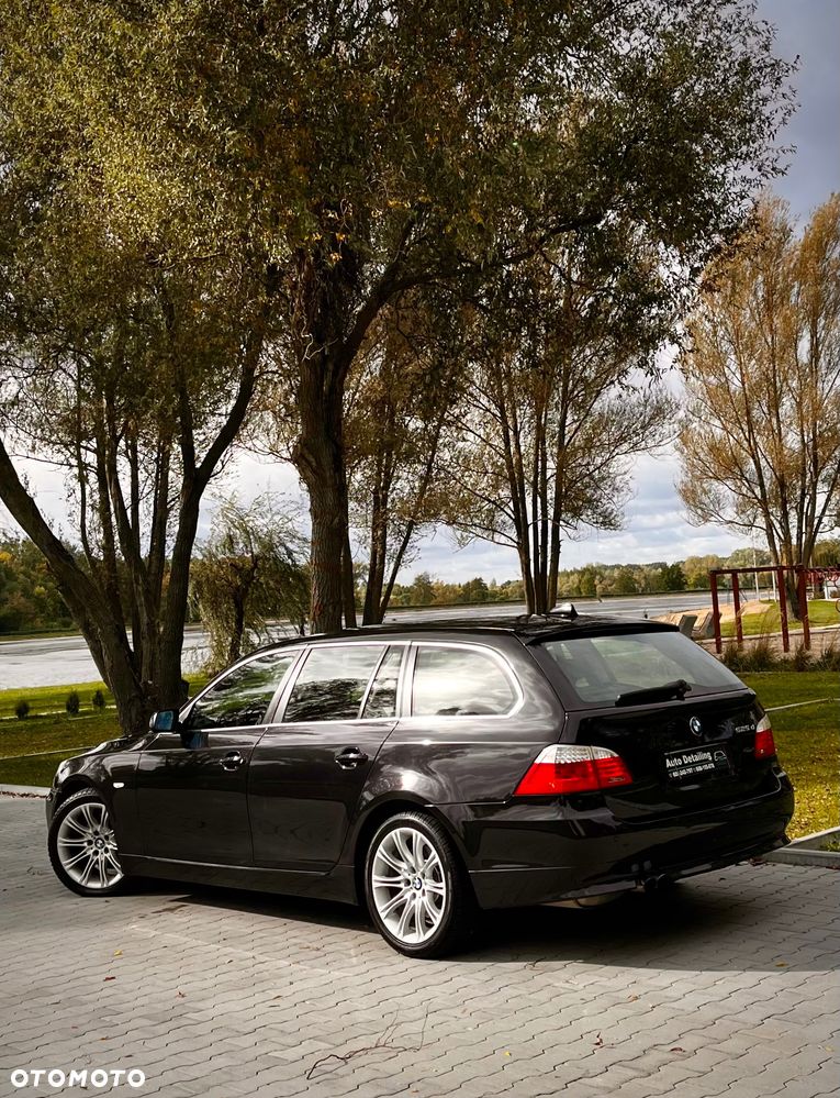 BMW Seria 5 2008 photo 3
