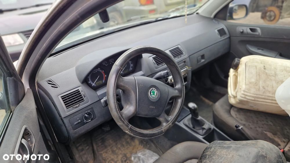 Skoda Fabia I na części - 4