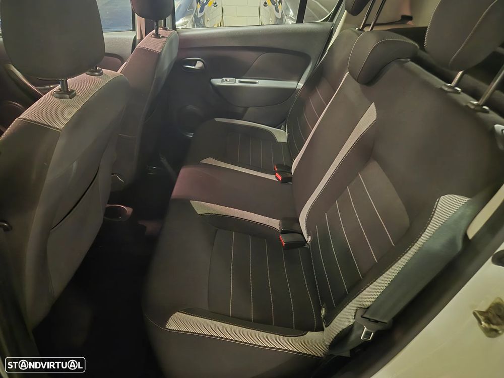 Dacia Sandero 0.9 TCe Stepway Bi-Fuel - 22