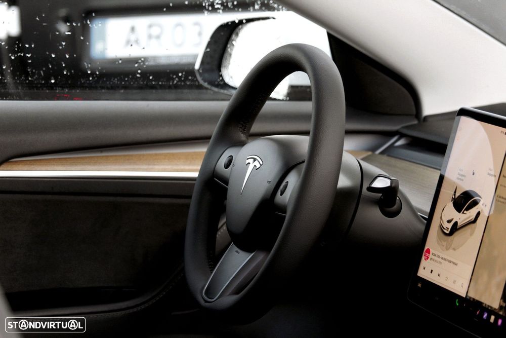 Tesla Model 3 Long Range Tração Traseira - 19