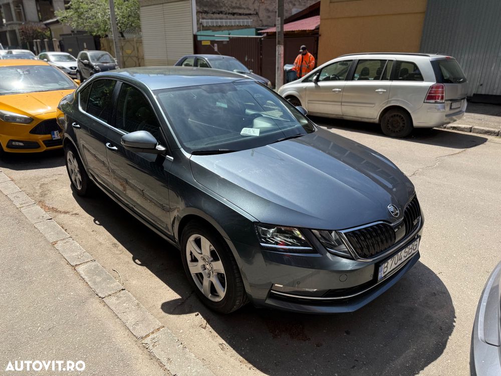 Skoda Octavia 2.0 TDI DSG Style - 26