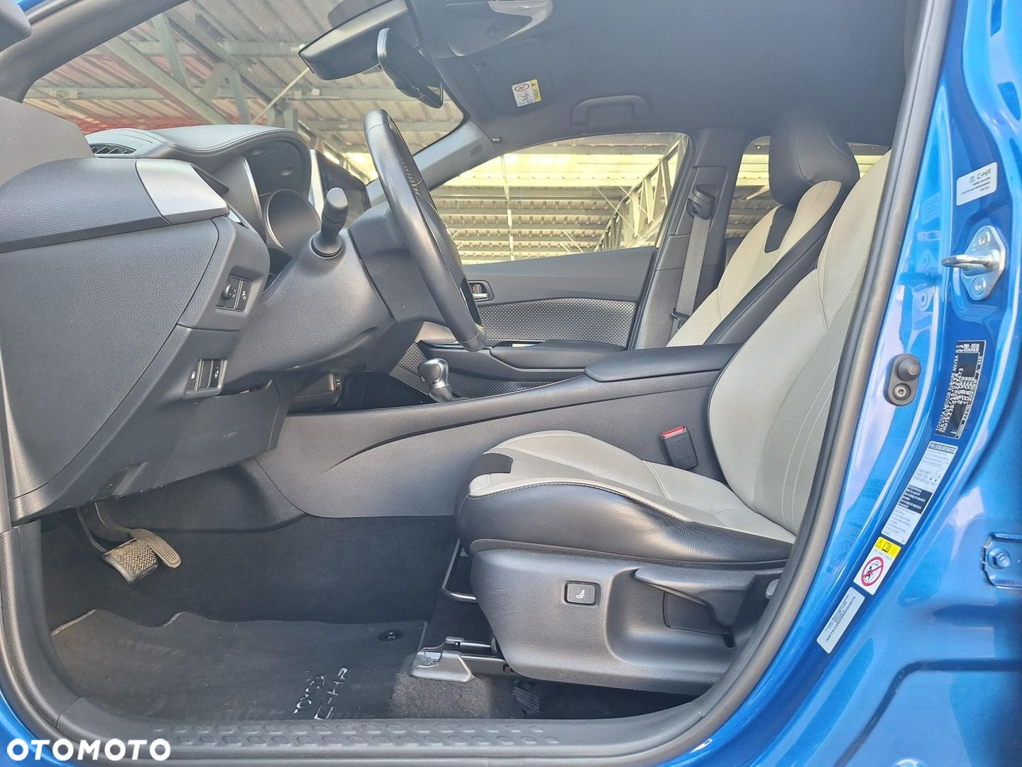 Toyota C-HR - 15