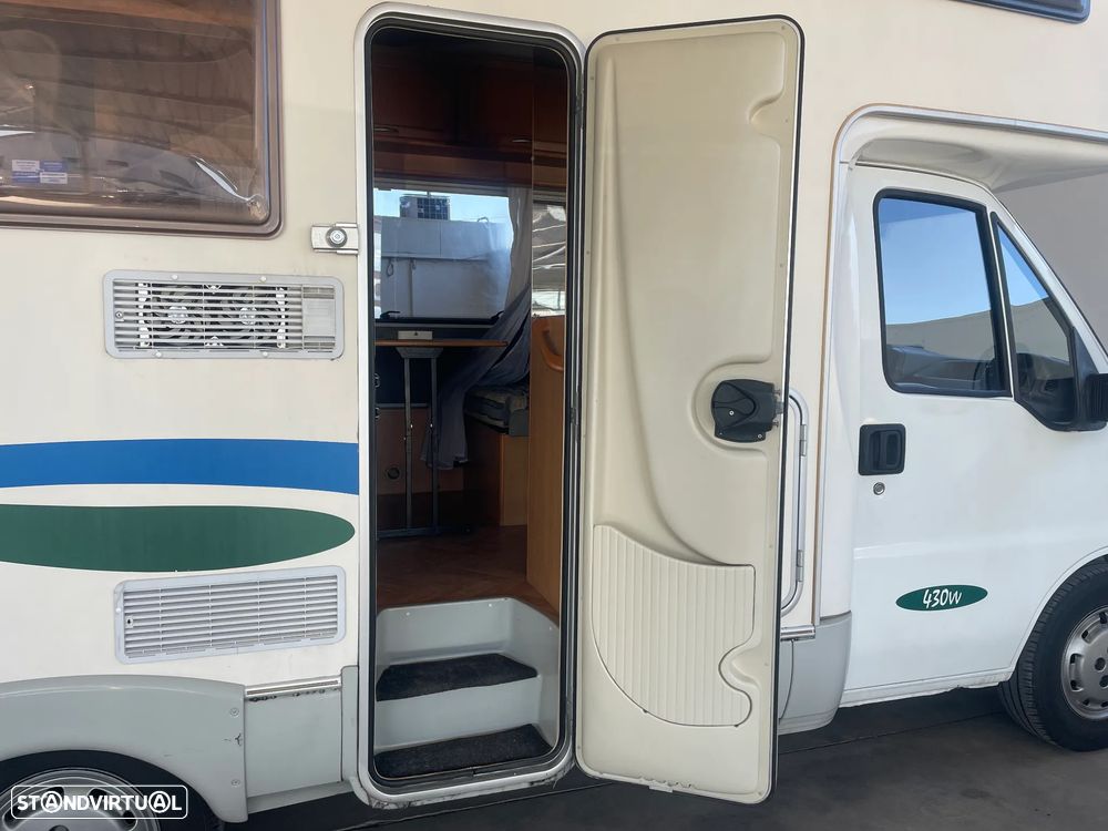 McLouis Glen 430W - Autocaravana - 9