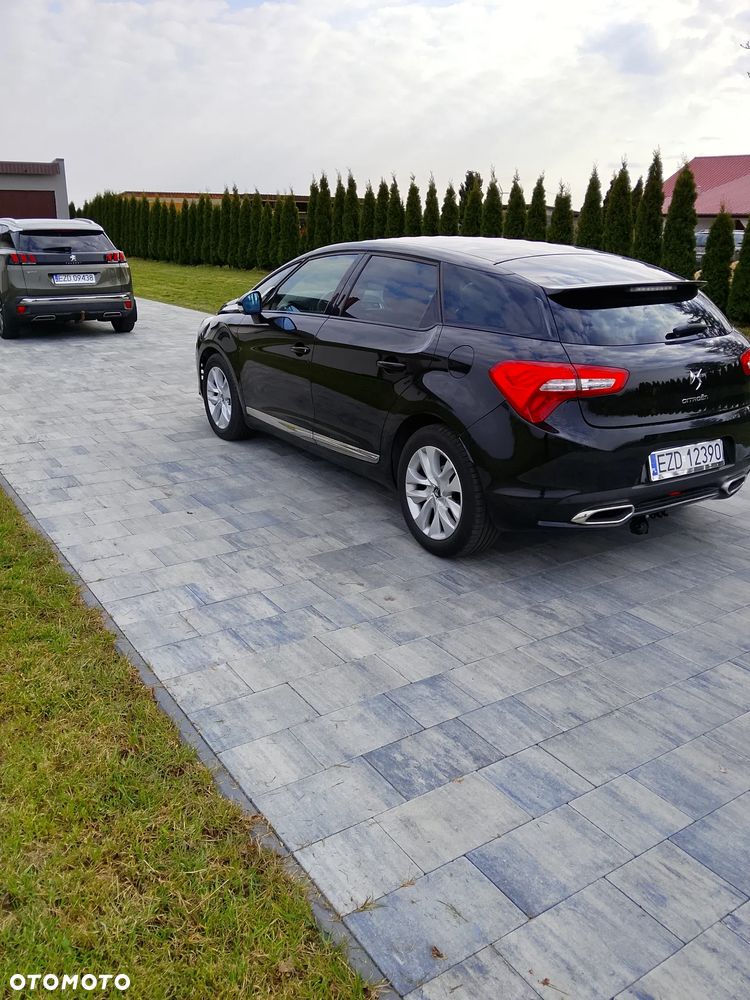 DS Automobiles DS 5 - 7
