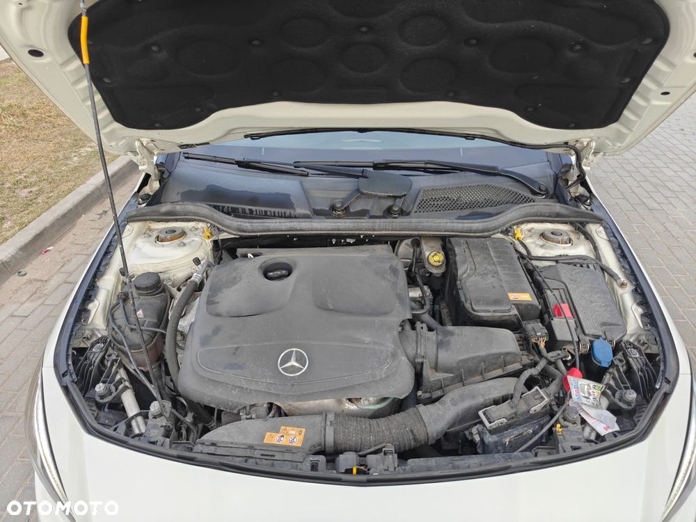 Mercedes-Benz CLA - 20