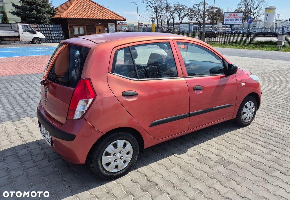 Hyundai i10 1.1 Classic + - 5