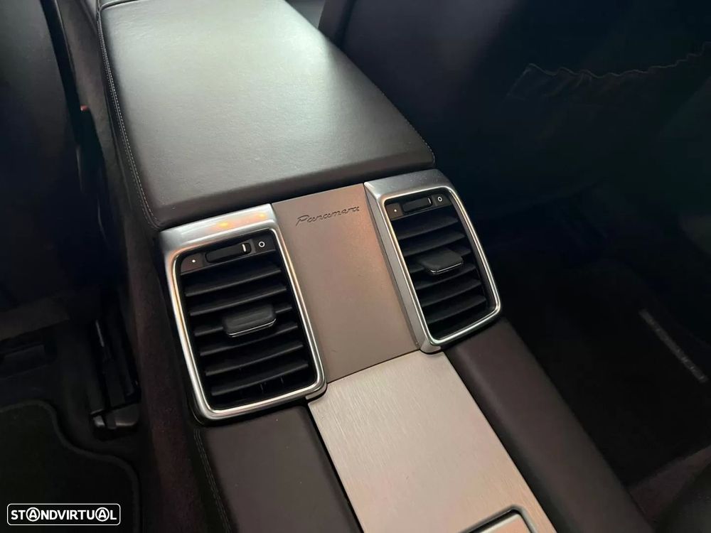 Porsche Panamera S e-Hybrid - 36