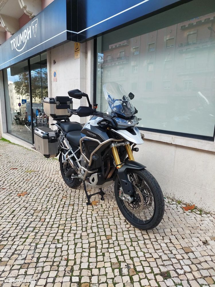 Triumph Tiger 1200 Rally Explorer - 4