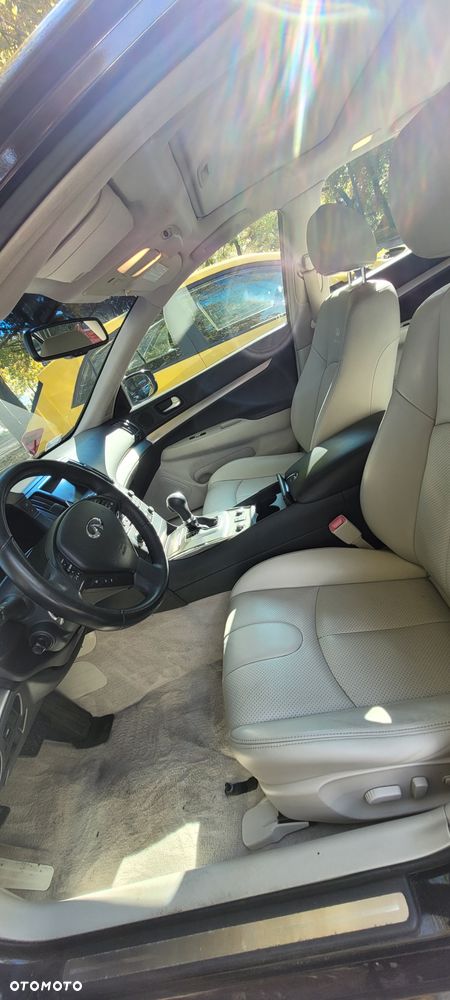 Infiniti G G37 GT Premium AWD - 17