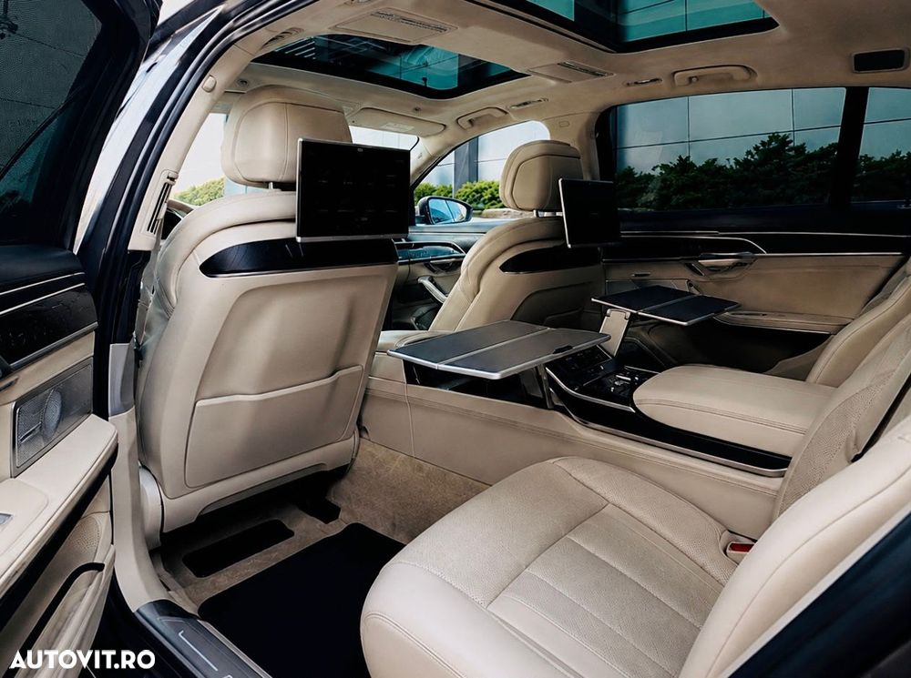 AUDI A8 2018 — imagine 2