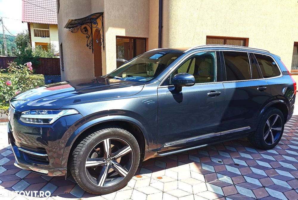 Volvo XC 90 D5 AWD Geartronic Inscription - 8